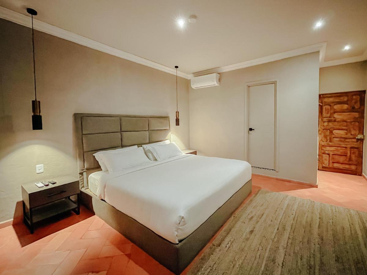 Mikaella Hotel ซานมิเกล เด อาเญนเด ภายนอก รูปภาพ