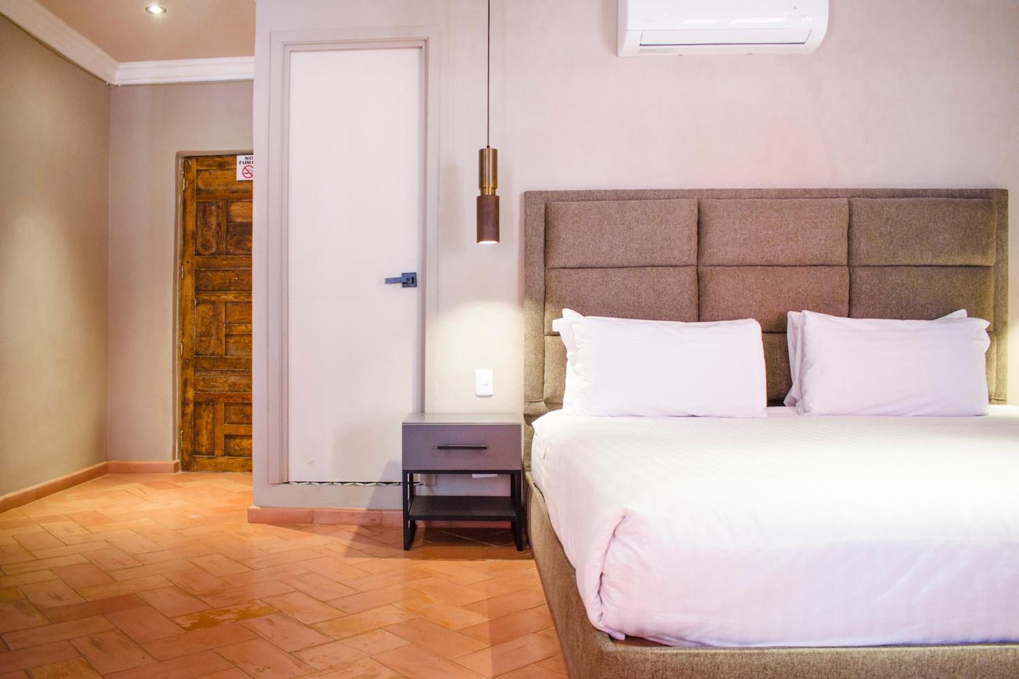 Mikaella Hotel ซานมิเกล เด อาเญนเด ภายนอก รูปภาพ