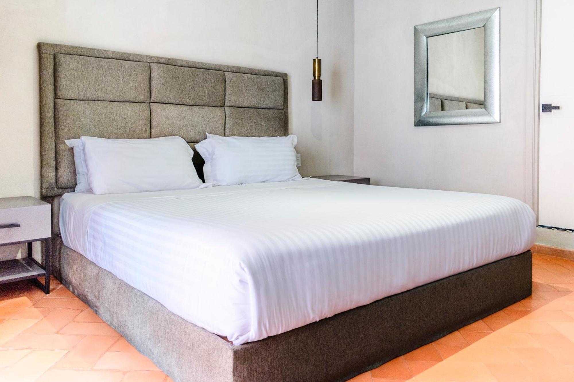 Mikaella Hotel ซานมิเกล เด อาเญนเด ภายนอก รูปภาพ